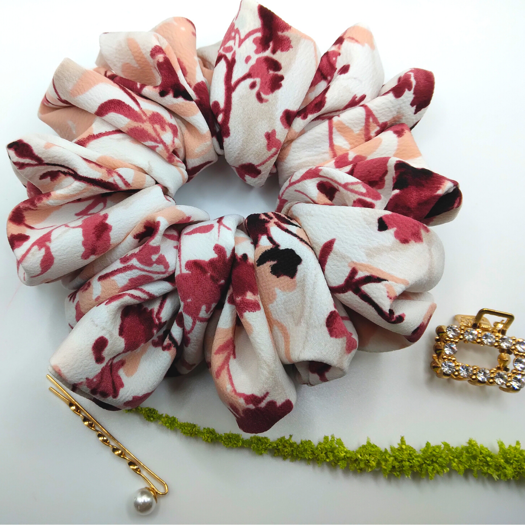 SMALL Scrunchie | Cherry Illusion